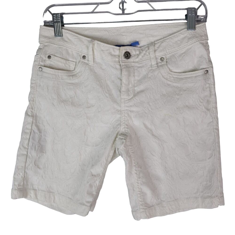 SimplyVera Vera Wang White Bermuda Shorts Womens 0 Textured Embossed Fabric